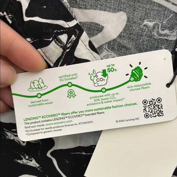 b. young Black and White Boxy Graphic Long Sleeve Blouse - Picture 4 of 16